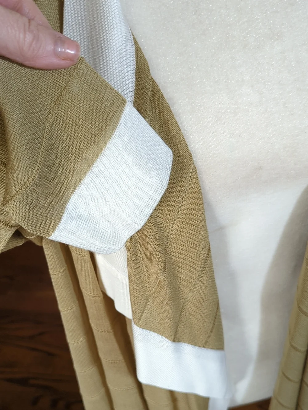 Misook Beige Long Cascade Knit Cardigan  White Trim Open-Front Old Money Sz S - Picture 5 of 8